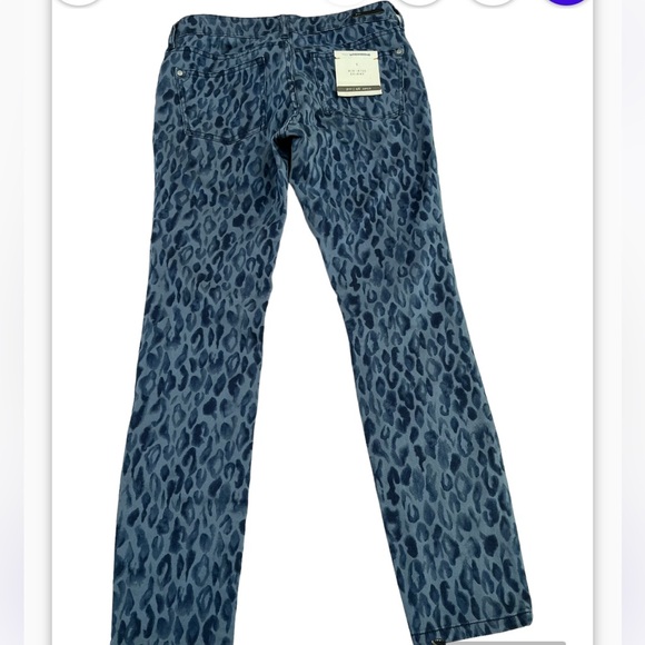 Anthropologie pilcro and the letterpress mid rise leopard print jeans 26 NWT - Picture 7 of 10